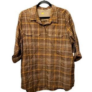 Eddie Bauer ladies sport shirt